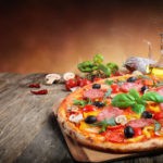 Wspólne domowe obiady wychodzą z mody? – dom czy restauracja